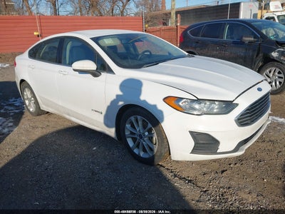 FORD FUSION HYBRID 2019