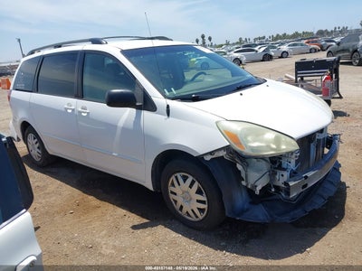 TOYOTA SIENNA 2005
