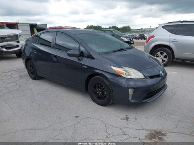 TOYOTA PRIUS 2013