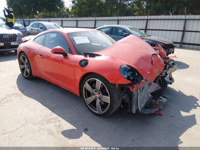 PORSCHE 911 2017