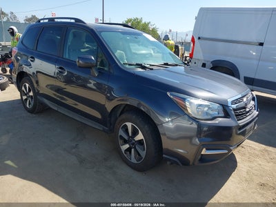 SUBARU FORESTER 2018