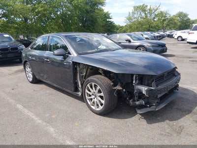 AUDI A4 2021