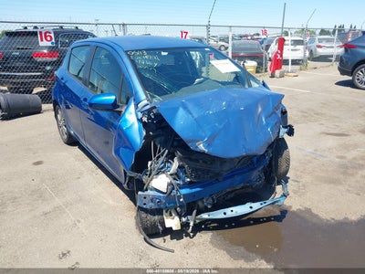 TOYOTA YARIS 2013