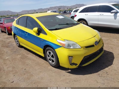 TOYOTA PRIUS 2013