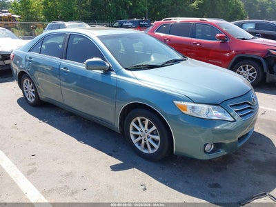 TOYOTA CAMRY 2010