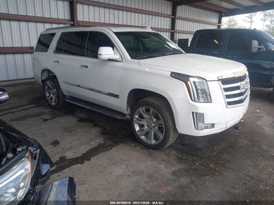 CADILLAC ESCALADE 2017