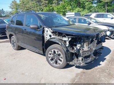 SUBARU FORESTER 2025