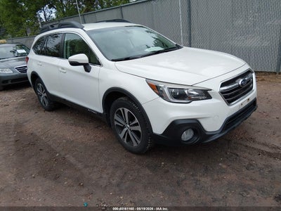 SUBARU OUTBACK 2019