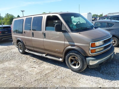 CHEVROLET EXPRESS 2001