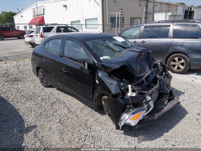 MITSUBISHI MIRAGE G4 2024