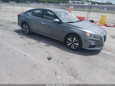 NISSAN ALTIMA 2019