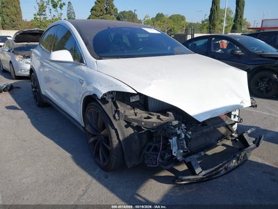 TESLA MODEL X 2020