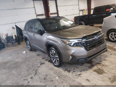 SUBARU FORESTER 2025