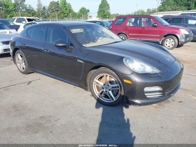 PORSCHE PANAMERA 2012