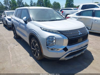 MITSUBISHI OUTLANDER 2024