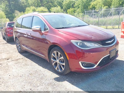 CHRYSLER PACIFICA 2018
