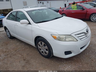 TOYOTA CAMRY 2010