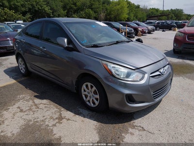 HYUNDAI ACCENT 2013