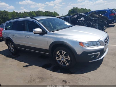 VOLVO XC70 2015