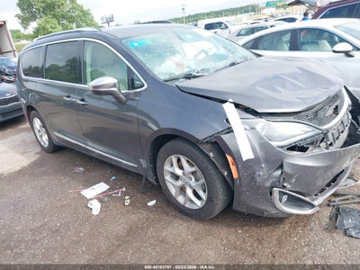 CHRYSLER PACIFICA 2020