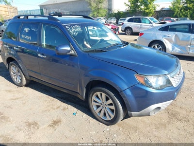 SUBARU FORESTER 2012