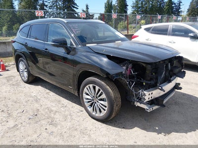 TOYOTA HIGHLANDER HYBRID 2025