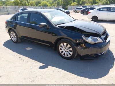 CHRYSLER 200 2012