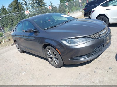 CHRYSLER 200 2015