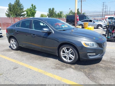 VOLVO S60 2015