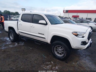 TOYOTA TACOMA 2022