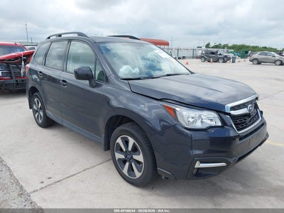 SUBARU FORESTER 2017