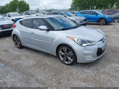 HYUNDAI VELOSTER 2016