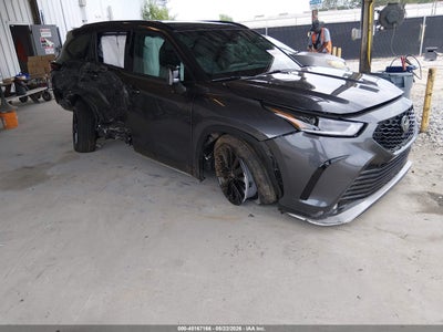 TOYOTA HIGHLANDER 2025