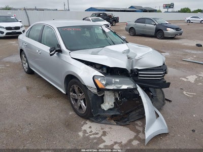 VOLKSWAGEN PASSAT 2015