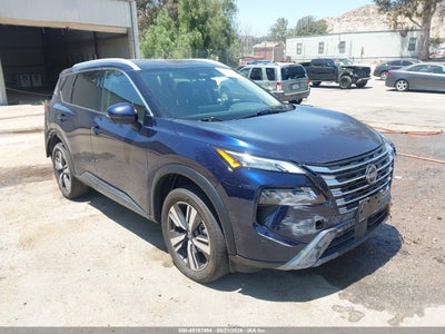 NISSAN ROGUE 2025