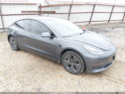 TESLA MODEL 3 2021