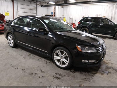 VOLKSWAGEN PASSAT 2013