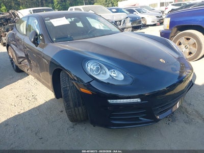 PORSCHE PANAMERA 2016