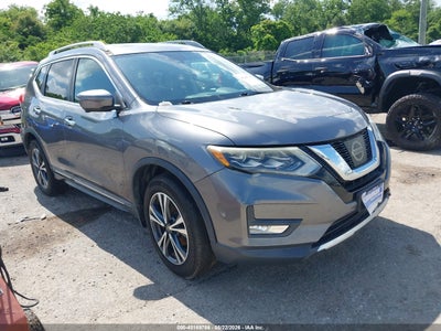 NISSAN ROGUE 2017
