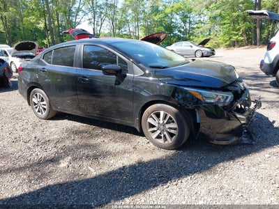 NISSAN VERSA 2025