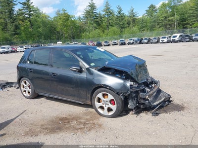 VOLKSWAGEN GTI 2010