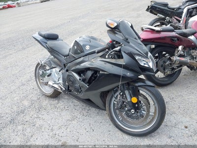 SUZUKI GSX-R750 2008