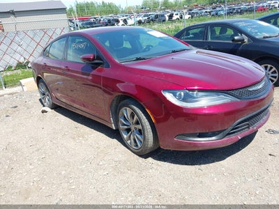 CHRYSLER 200 2015