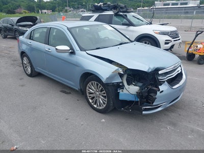 CHRYSLER 200 2012
