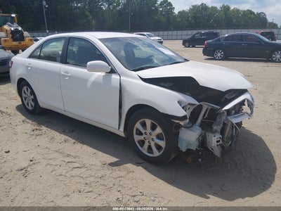 TOYOTA CAMRY 2011