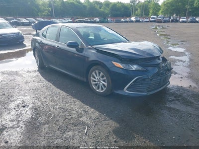 TOYOTA CAMRY 2021