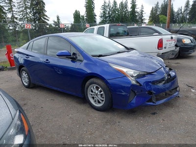 TOYOTA PRIUS 2017