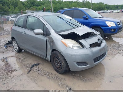 TOYOTA YARIS 2009