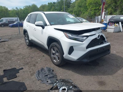 TOYOTA RAV4 2025