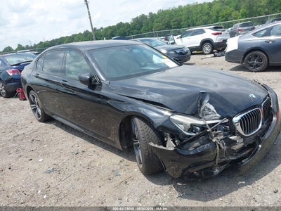 BMW 750I 2016